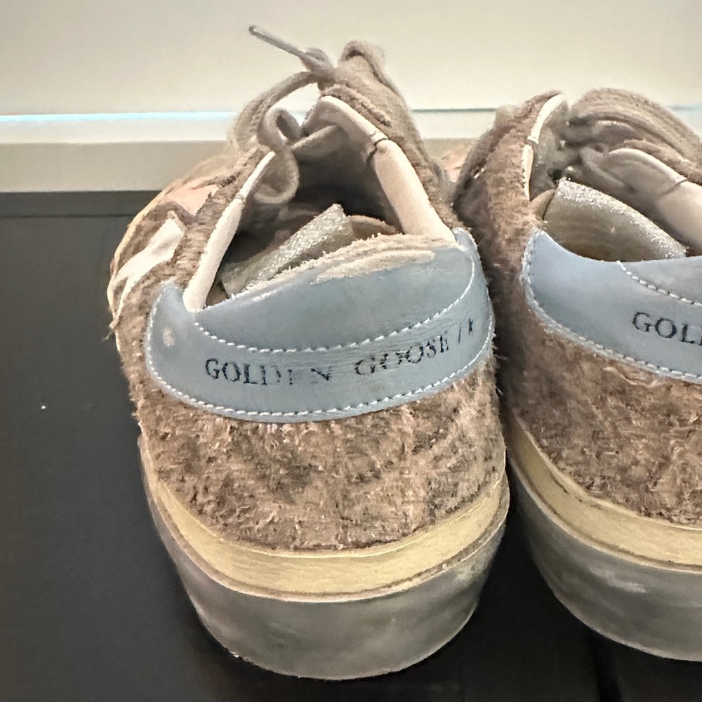 Golden Goose Women's Pink and Beige Star Sneakers - Picture 4 of 5